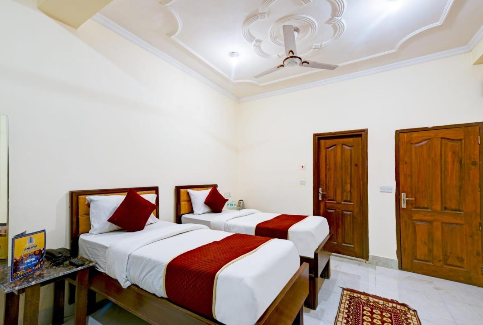 Hotel Tourist Deluxe Aero City Mahipalpur New Delhi