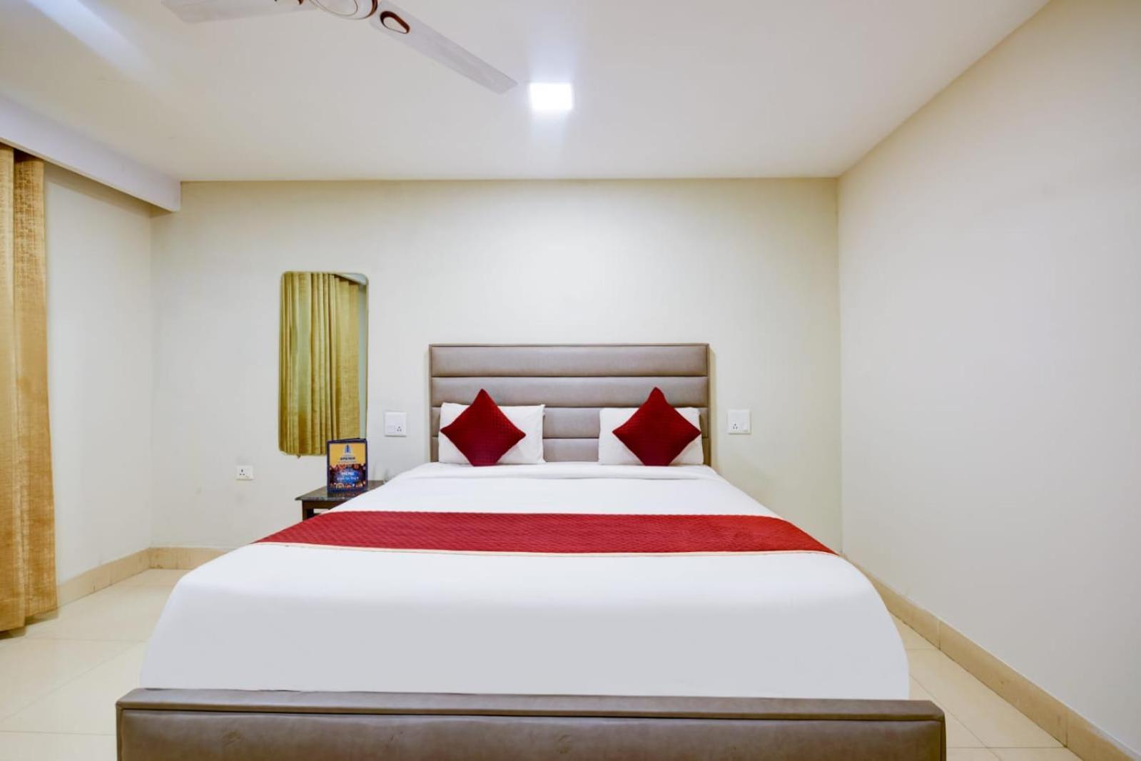 Tourist Deluxe Aero City Mahipalpur 3* New Delhi